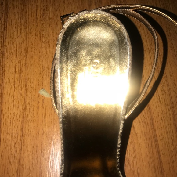 Gucci Rare Heels - Picture 3 of 8